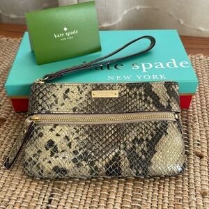 Kate spade wristlet